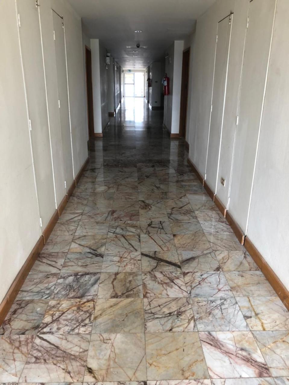 Paradorn Inn تشمبتون المظهر الخارجي الصورة
